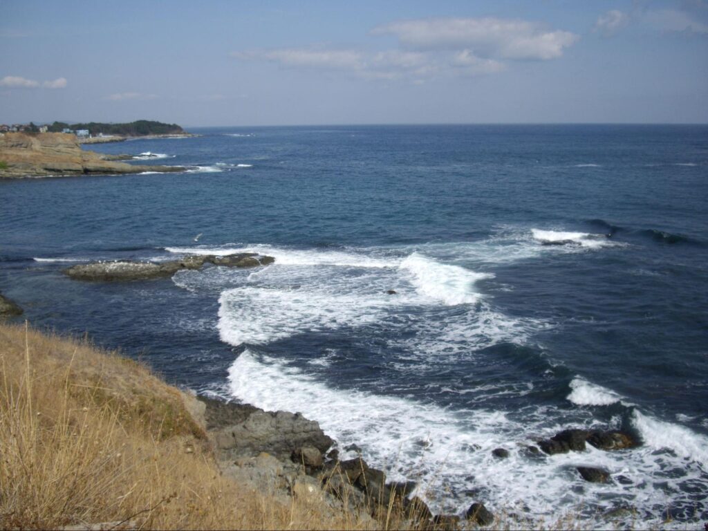 Морето край Царево